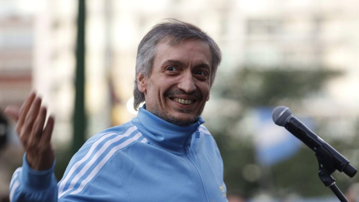 QuilmesEnLinea's tweet image. ⭕️Máximo Kirchner no descartó una posible candidatura: “Si Cristina me dice que tengo que ir, se hace”
El diputado nacional, y líder de La Cámpora, señaló la opción de competir en las elecciones, y lamentó que se lo haya señalado como un “agente de la división” #CFK