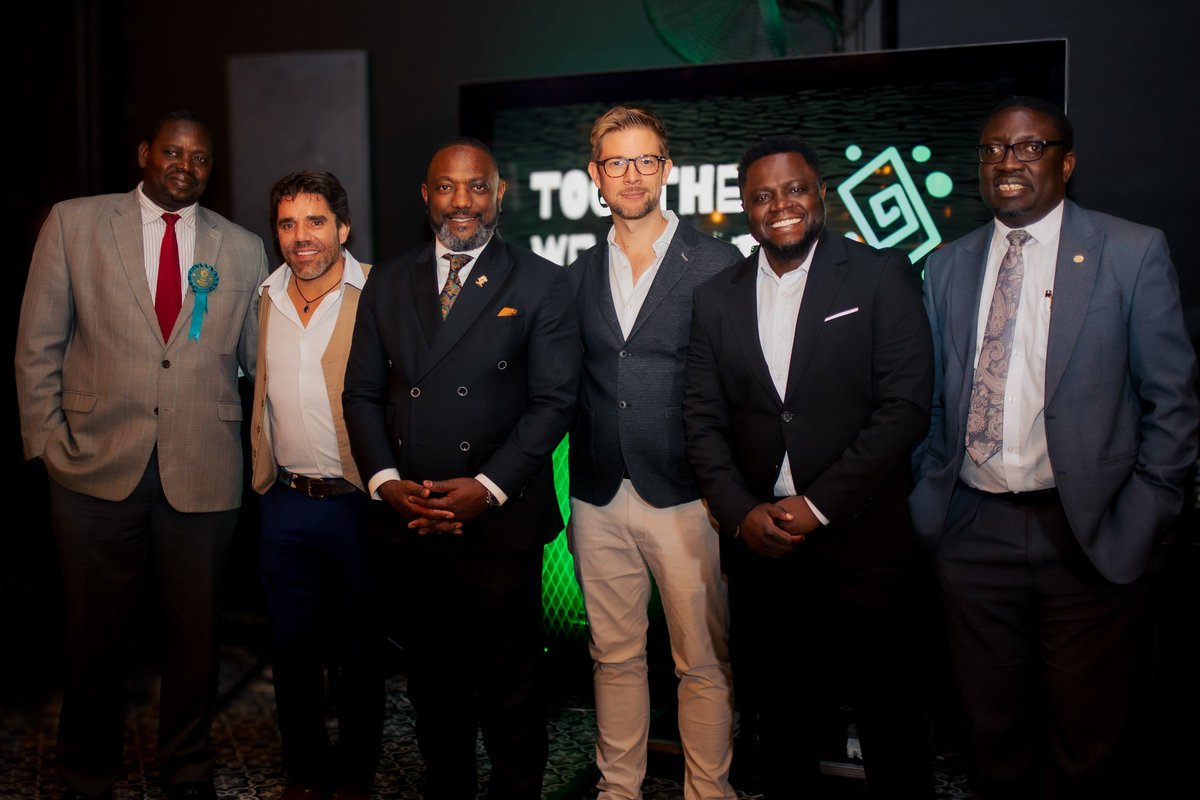 TourismZambia's tweet photo. Minister of Tourism Hon. Rodney Sikumba last evening launched ROARR: The Victoria Falls Live Project (VFL), set to transform Victoria Falls into a global stage for culture & conservation with a 6,500m Water projection on the falls !
#ROARR #VFL #VisitZambia https://t.co/wg96FjWgiS
