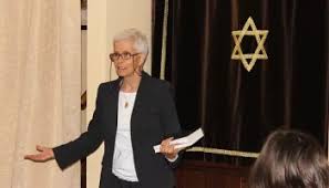 𝐒𝐞 𝐥𝐥𝐚𝐦𝐚 𝐀𝐢𝐝𝐚 𝐎𝐜𝐞𝐫𝐚𝐧𝐬𝐤𝐲...𝐲 𝐞𝐬𝐭𝐚 𝐞𝐬 𝐬𝐮 𝐜𝐚𝐫𝐚 👇

La presidenta de la Comunidad Judía de Asturias, niega en sus redes sociales la hambruna de Gaza

-Imparte formación sobre el Holocausto a escolares y difunde bulos sobre l<a href="/s/">『S』</a> niñ@s desnutridos