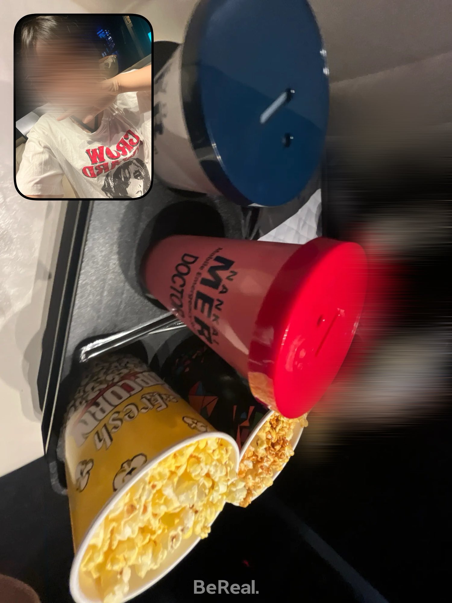ワンピース　ポップコーンバケット➕ドリンクホルダー➕映画特典40億巻➕ガチャ ONE PIECE FILM RED」公開記念。「サウザンド・サニー号