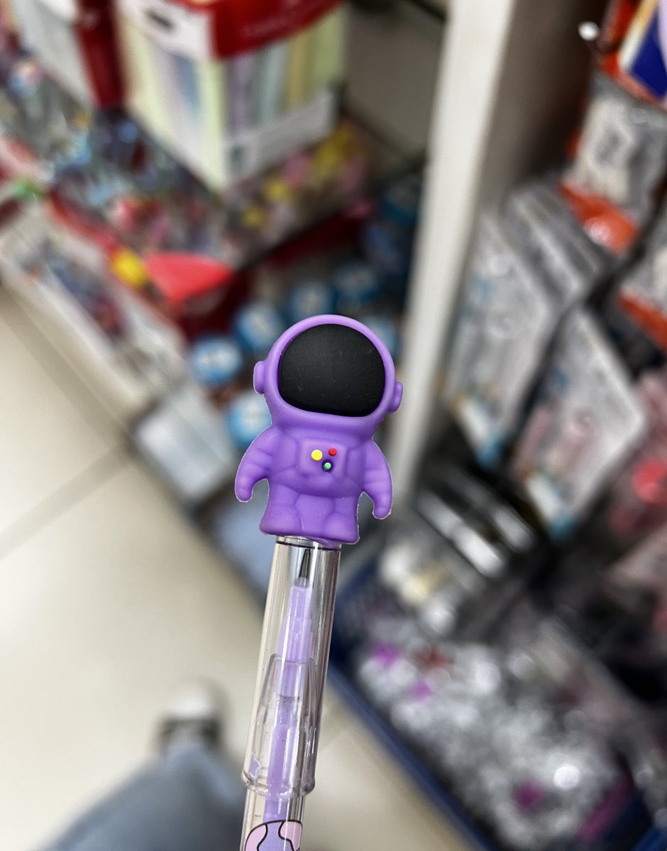 Do you know what a strong visual identity is? It’s seeing a purple astronaut and immediately thinking: <a href="/astronadsNFT/">astronads</a>