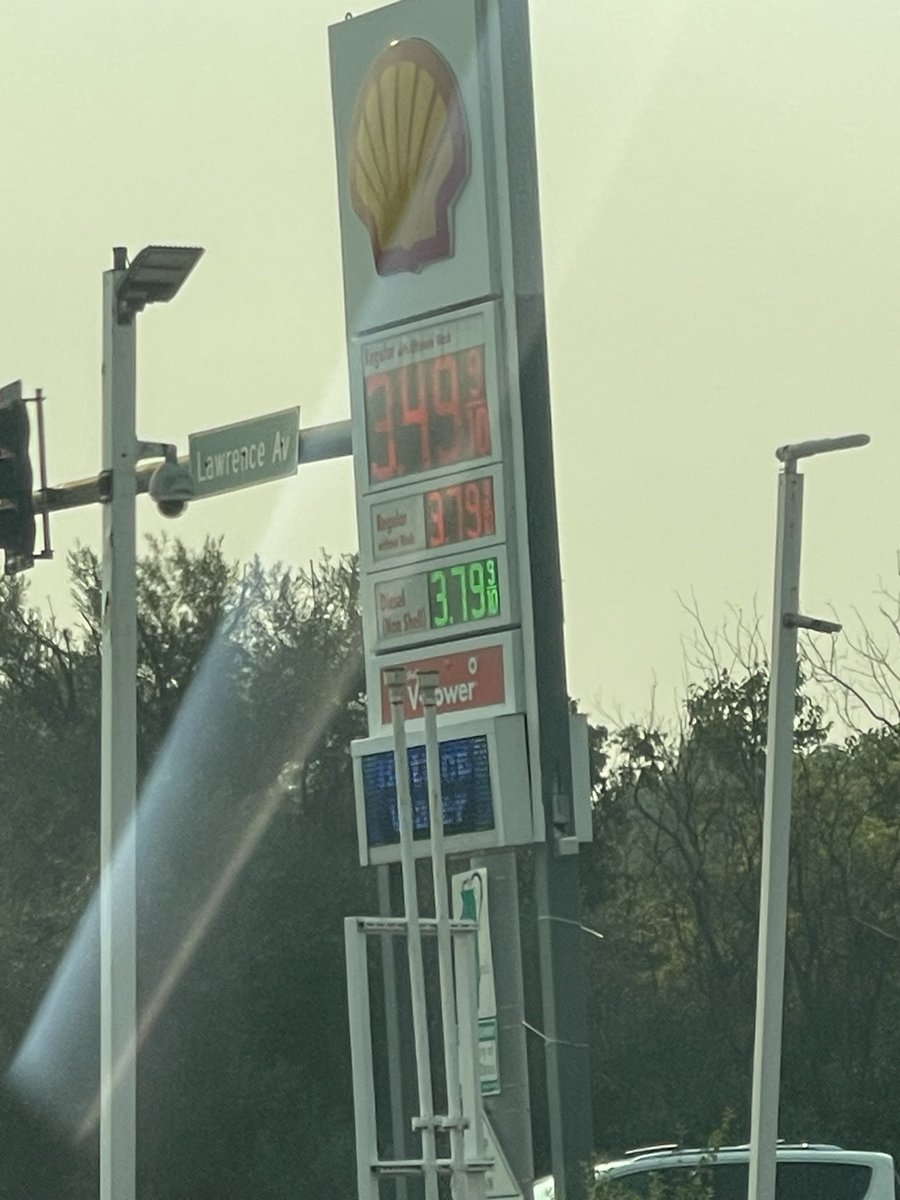 Hey <a href="/POTUS/">President Donald J. Trump</a> your math ain’t mathin’ now I’m in Chicago and I still can’t find that $1.99 gas you keep taking about. I dare anyone, especially a MAGA to get me a photo of a current $1.99 a gallon station. I bet you can’t! #liar #asshole