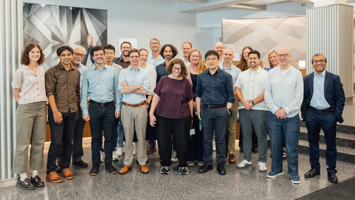 The future of cell biology is scale.
At #CZbiohubNY,  we hosted Cell Biology at Scale to unite minds across disciplines + rethink how we explore life at the cellular level.