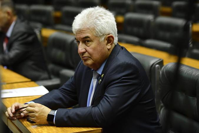 Senador <a href="/astropontes/">Astronauta Marcos Pontes</a> enaltece missão em Washington, mas alerta para risco de nova sobretaxa www12.senado.leg.br/radio/1/notici…