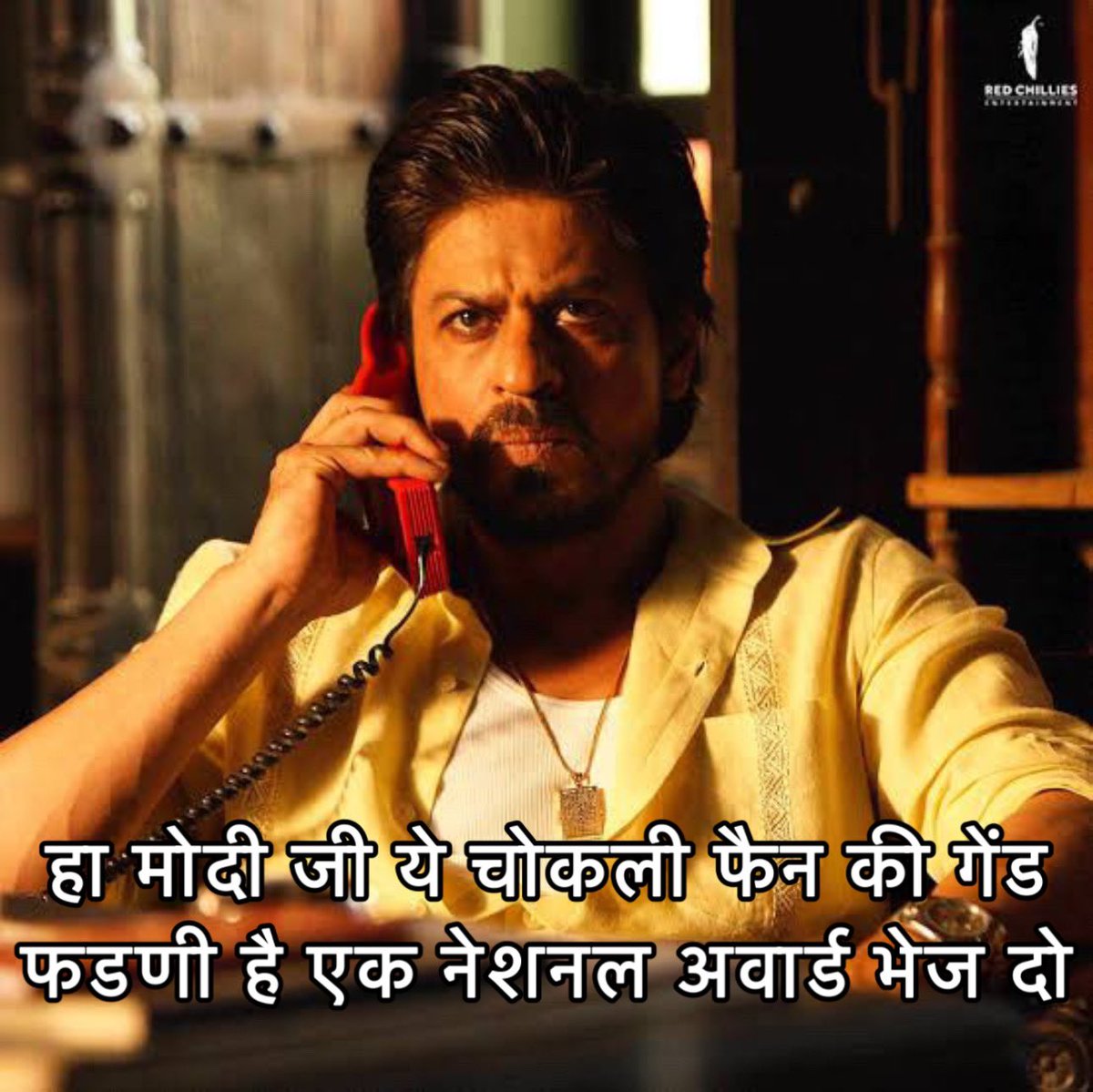 SRK king for a reason 👑🤘🏻😂