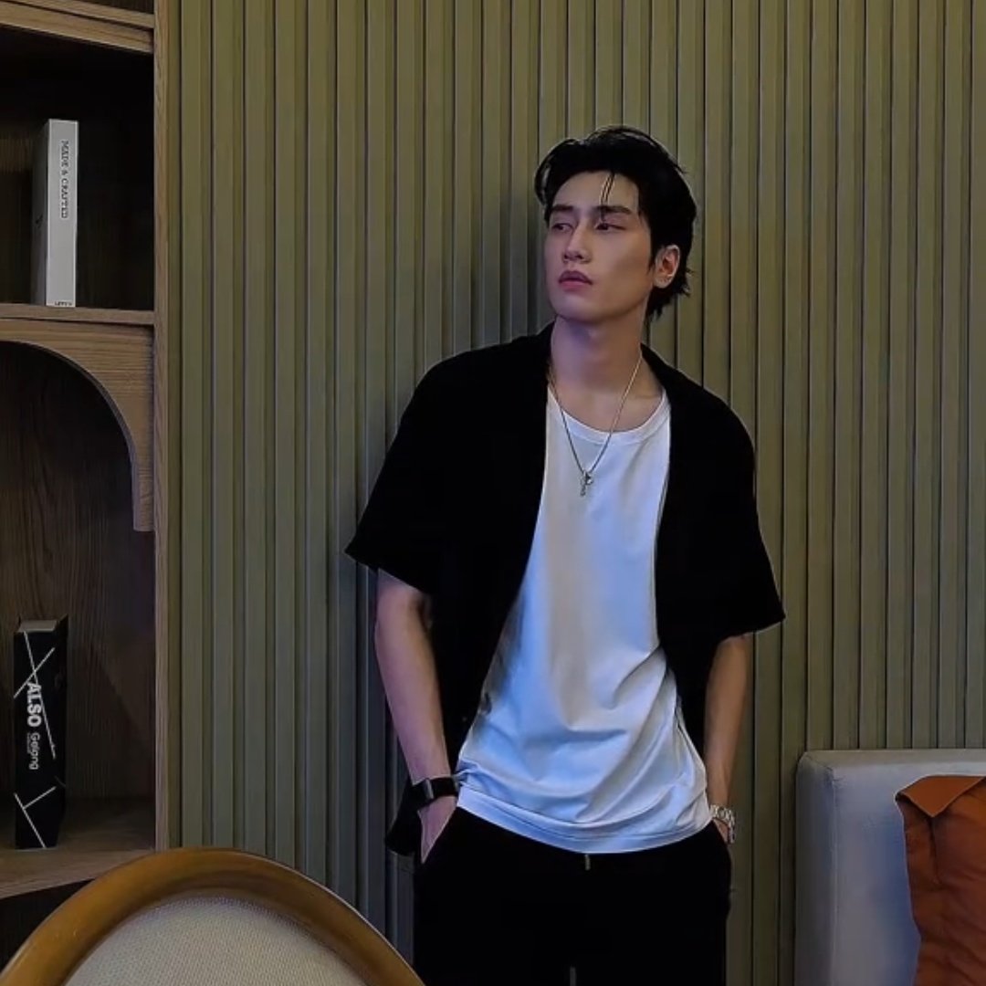 หนุ่มตี๋ที่ใฝ่ฝันมากกก😭😭😭😭😭😭😭