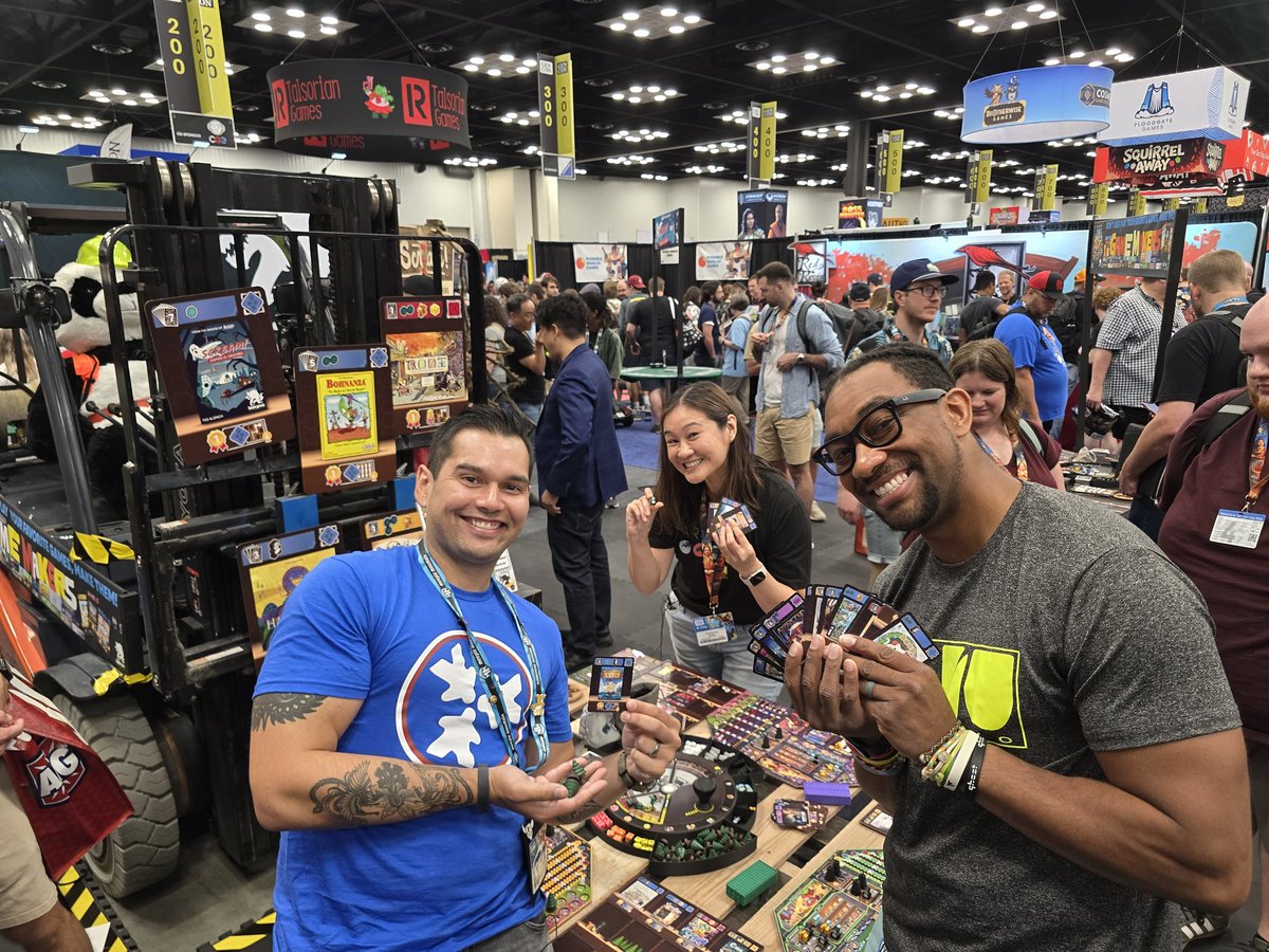 Kevin Brantley (@kevgames__) on Twitter photo Had a great time demoing #TheGameMakers from <a href="/beziergames/">Bezier Games, Inc.</a>. Great playing with <a href="/GoingAnalogShow/">Going Analog</a>, Zazu and <a href="/CardboardEast/">🌊 Cardboard East</a>! #GenCon #boardgames <a href="/Gen_Con/">Gen Con</a> Had a great time demoing #TheGameMakers from <a href="/beziergames/">Bezier Games, Inc.</a>. Great playing with <a href="/GoingAnalogShow/">Going Analog</a>, Zazu and <a href="/CardboardEast/">🌊 Cardboard East</a>! #GenCon #boardgames <a href="/Gen_Con/">Gen Con</a>
