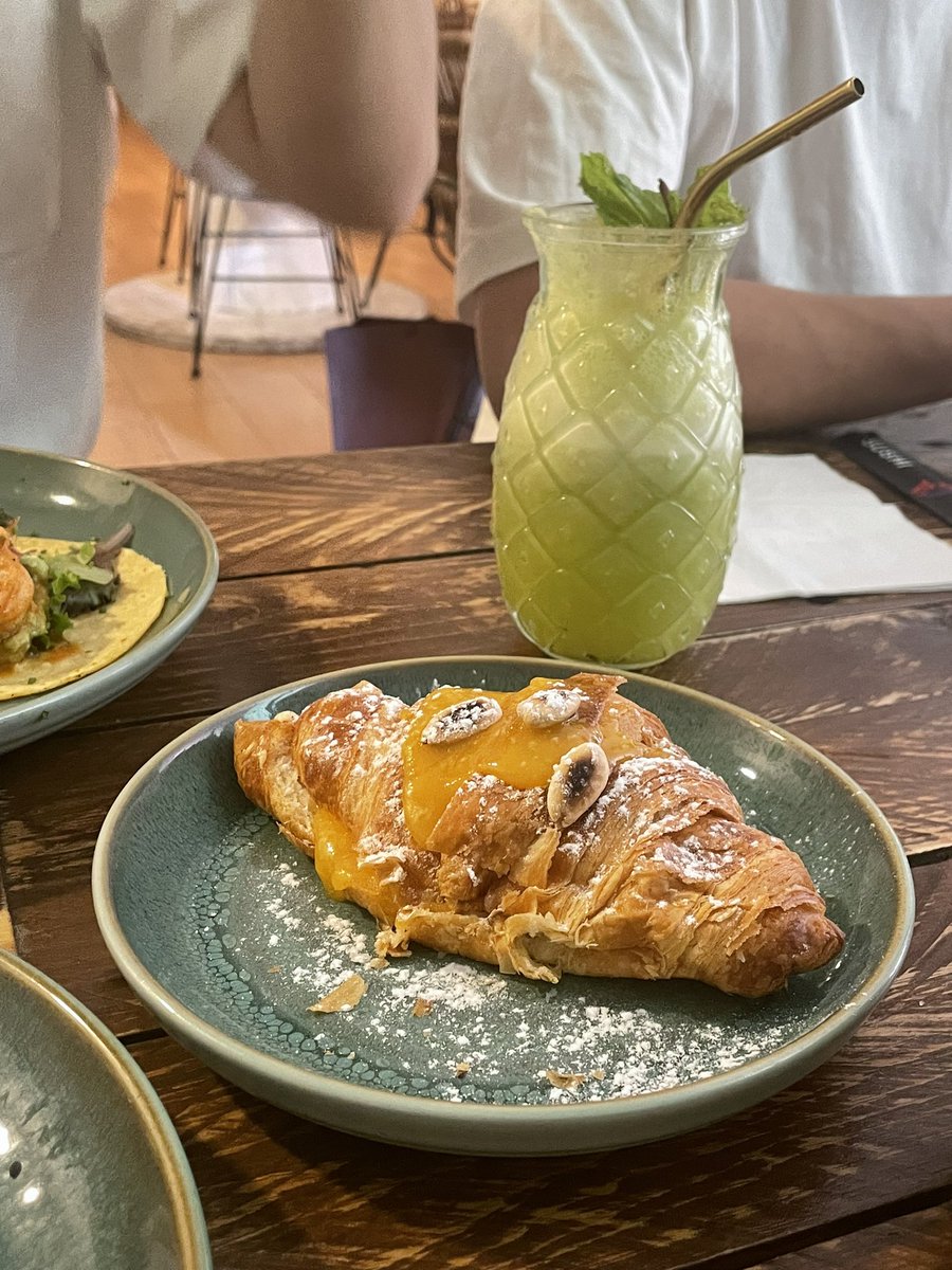 turkish eggs, shrimp tacos &amp; custard egg croissant 🥐