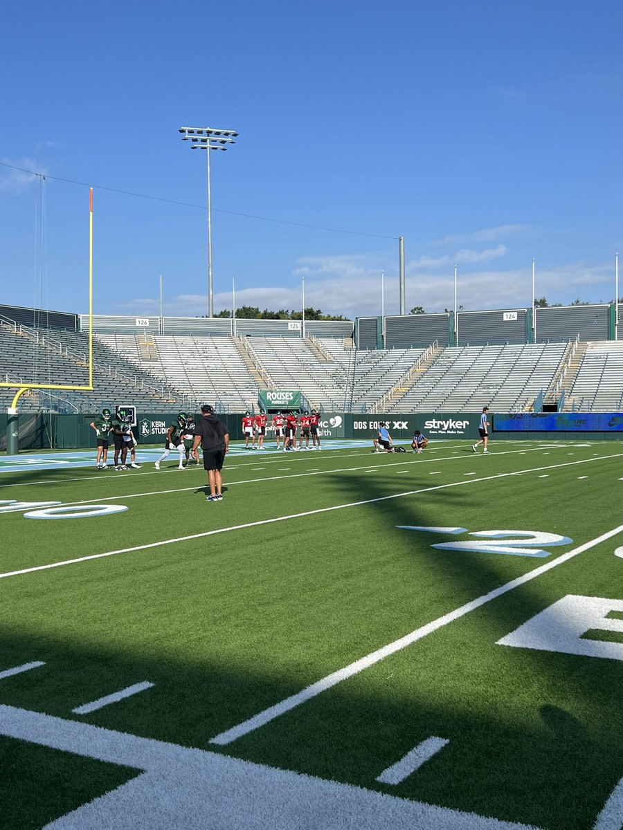 We are so back. 

Will have a subscriber-only podcast up later today, breaking down Day 3 of fall camp (first day in pads), at fearthewavecollective.com. #RollWave