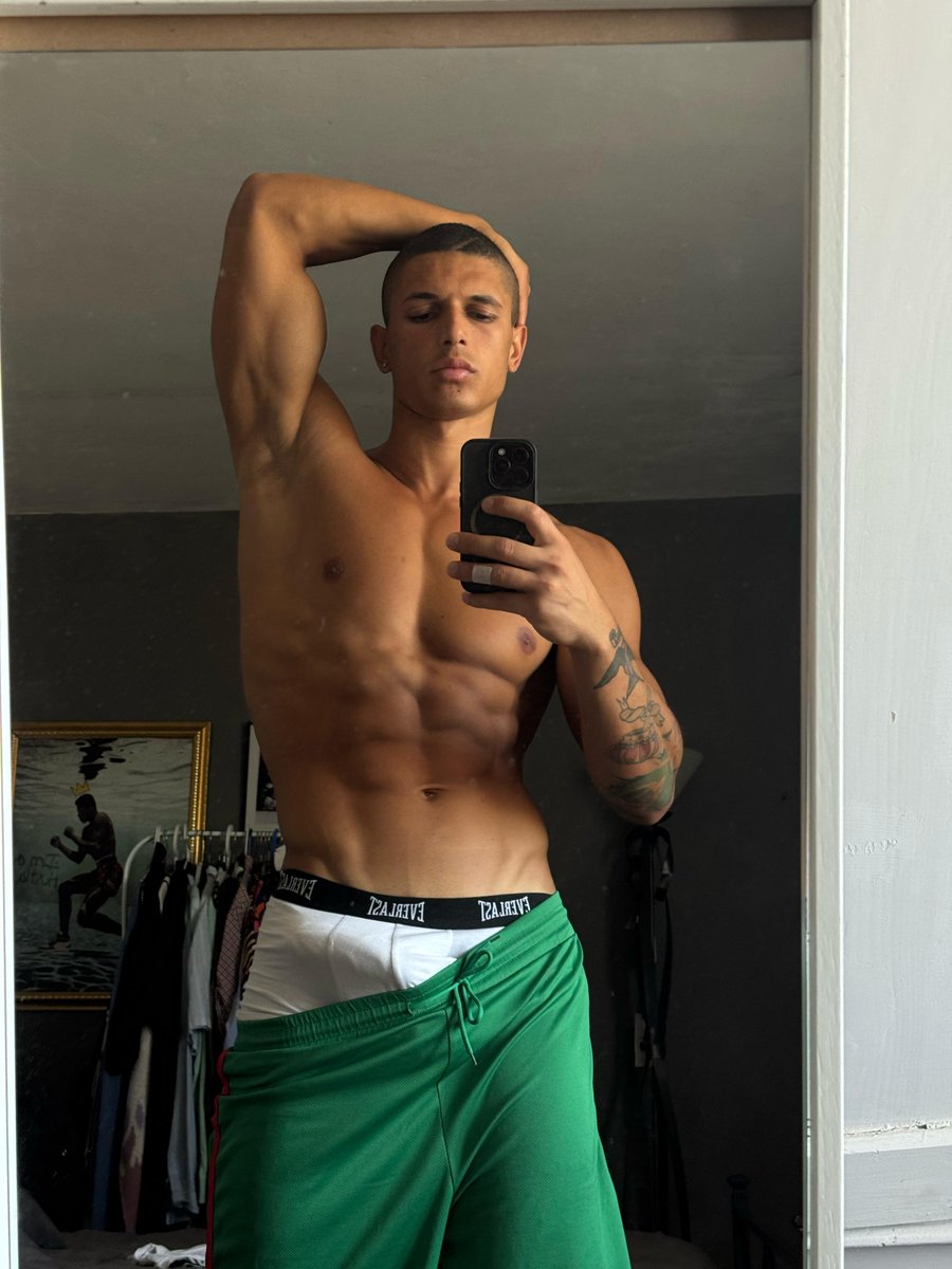 JasonAHarrison's tweet image. You have 6 seconds to introduce yourself what would you say?