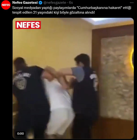 Guguk ülkesinde sıradan bir gün...
Fetöcü affediliyor.
Madımak'ta otelde insan yakan affediliyor.
Fuhuş yaptıran affediliyor.
Katil affediliyor..
PKK'lı affediliyor.
Uyuşturucu satan affediliyor.
Hırsız affediliyor.
Tweet atan yaka paça içeri alınıyor...