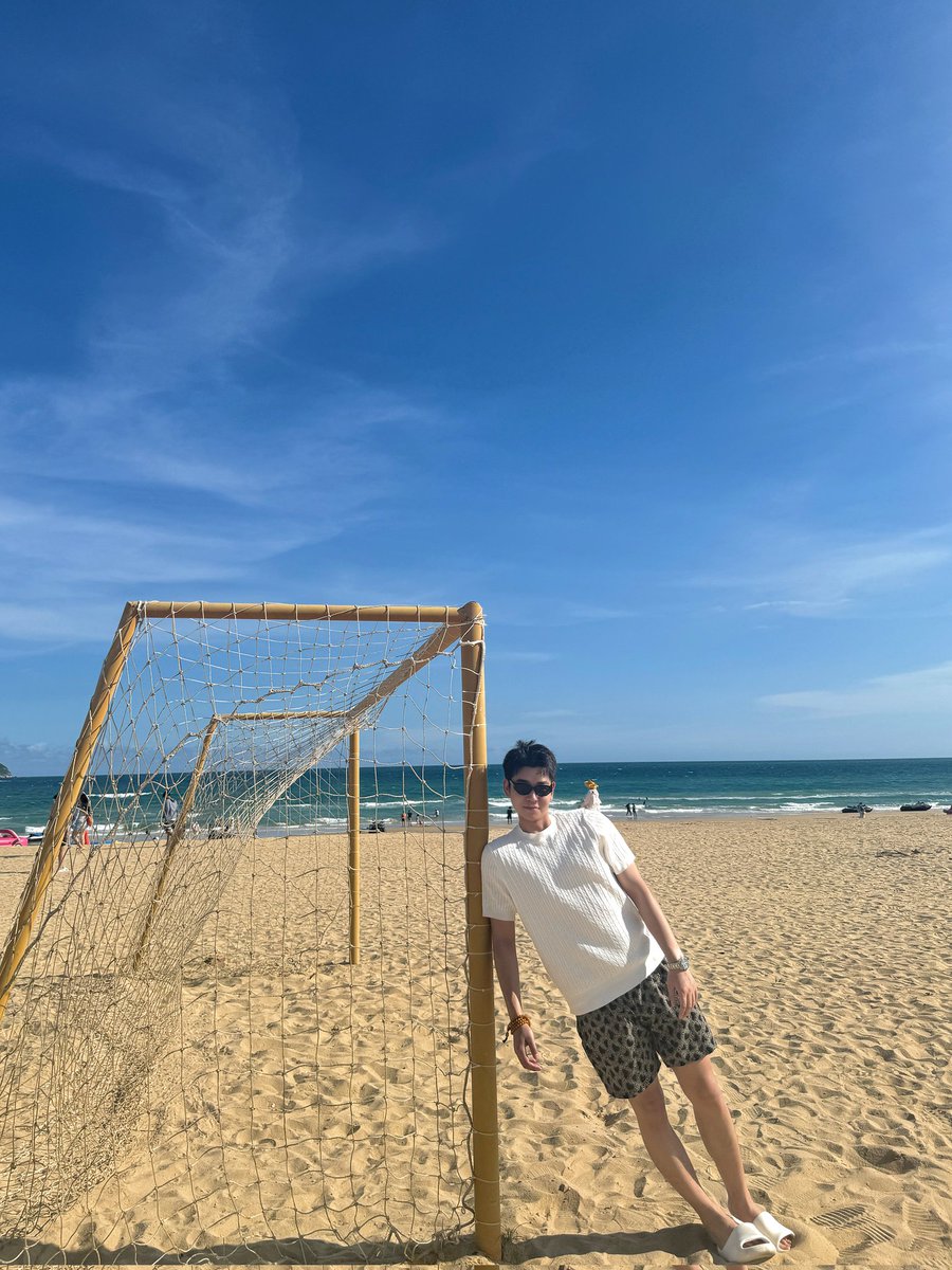 0601Henry's tweet photo. 海岛日记 https://t.co/xhTXbhZgRx