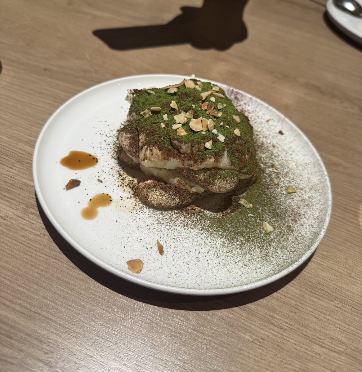 越看越像麥塊的草地🤣
然後我發現一群人中我只知道這位的X
<a href="/ZhuYuTake/">竹子</a>