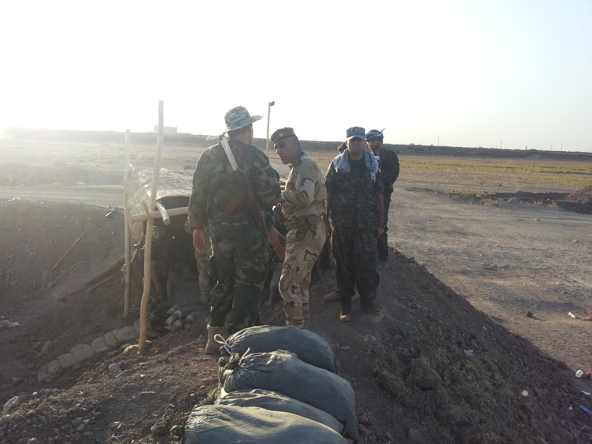 PolatCanRojava's tweet image. When the Kurds United in the Trenches
In the early morning of 1 August 2014, after receiving several calls from Peshmerga commanders with whom we had maintained close ties for months, we realized that ISIS was about to target those areas very soon. At the time, we were in…