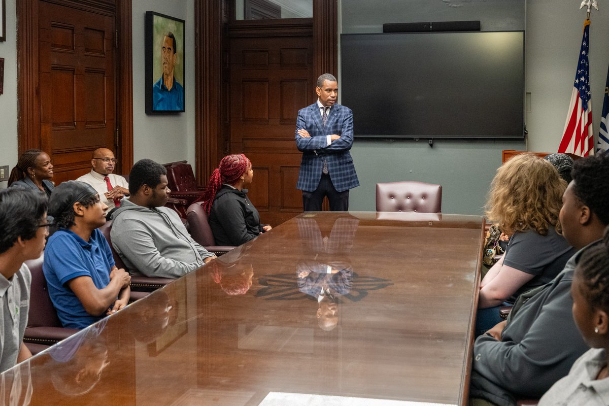 Yesterday we welcomed Summer of Opportunity Program (SOOP) interns to City Hall for a special National Intern Day meet &amp; greet! 

These talented students from RCSD are spending their summer working with our IT team, &amp; we are proud to support the next generation of changemakers.