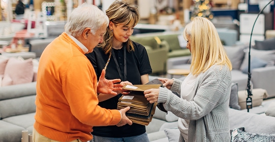 Kapowski1019's tweet photo. As a popular home interior retailer expanded across the U.S., 🏡 its technology team was feeling the strain. 😟 See how CDW #CloudManagement helped them scale up with confidence. https://t.co/lUs23EYWOl https://t.co/MloCH8613g