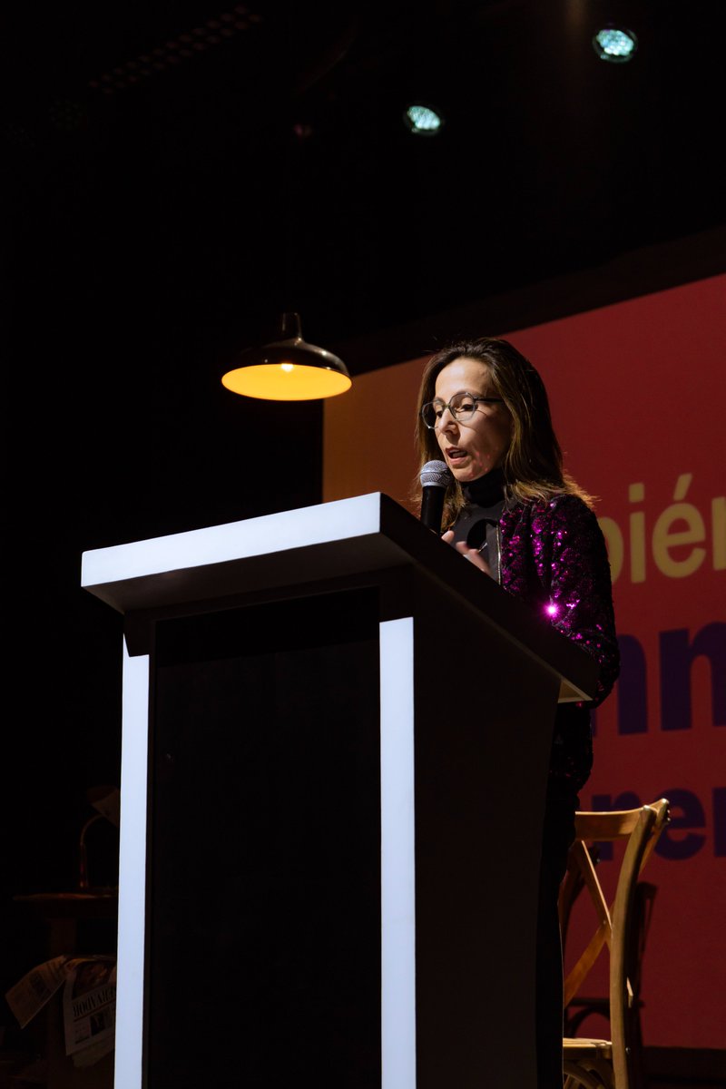 ✅"En tiempos donde el miedo, la desinformación y la exclusión avanzan, las nuevas narrativas son una forma de resistencia. Son herramientas para imaginar esperanza, mover conciencias y abrir caminos", <a href="/MechasAcosta/">María M. Acosta</a> codirectora de Sentiido.