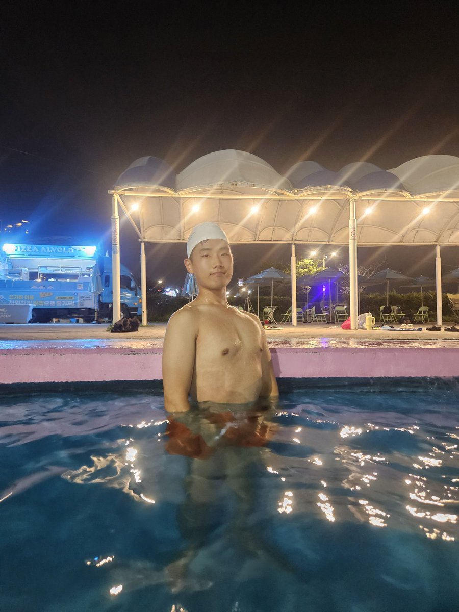wolf_BNA's tweet photo. 운동하고 놀고 사는중 https://t.co/GLAGeu1D7m