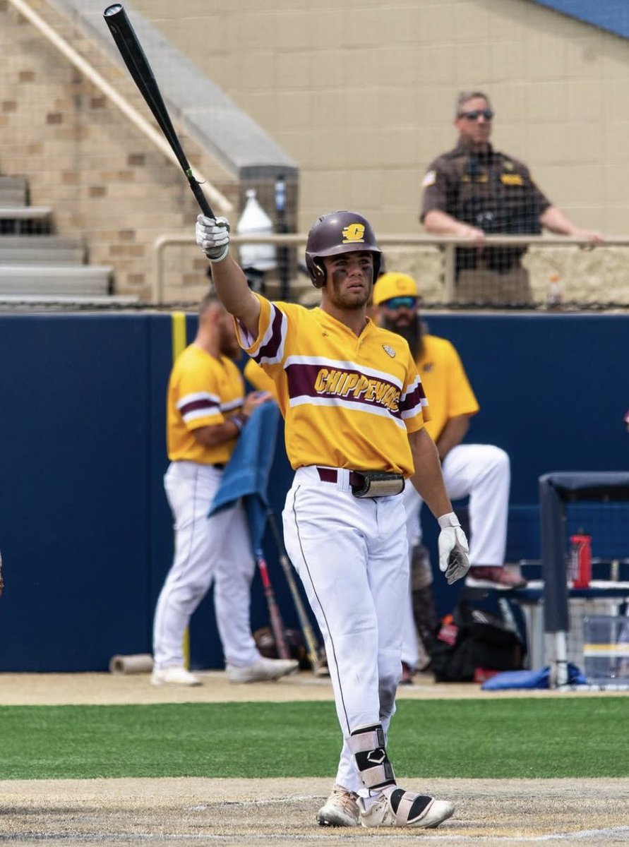AdamJaksa's tweet photo. The next @CMUBaseball alum headed to the show!! 

Jakob Marsee will become the 19th Chippewa to play in @MLB! 

We are officially on @Marlins starting lineup watch 👀

#FireUpChips https://t.co/RQ3isr4R9w