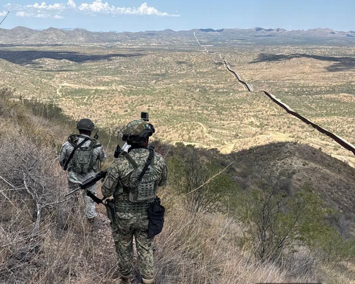 Border Patrol is turning up the heat on smuggling scouts!!!!!

7/16-7/18 Tucson Sector International Liaison Unit (ILU) Agents partnered with Government of Mexico Officials by conducting information sharing, to eradicate illicit smuggling sites south of the U.S./ Mexico Border.