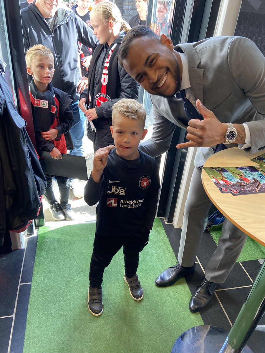 Jon Damsgaard tweet media