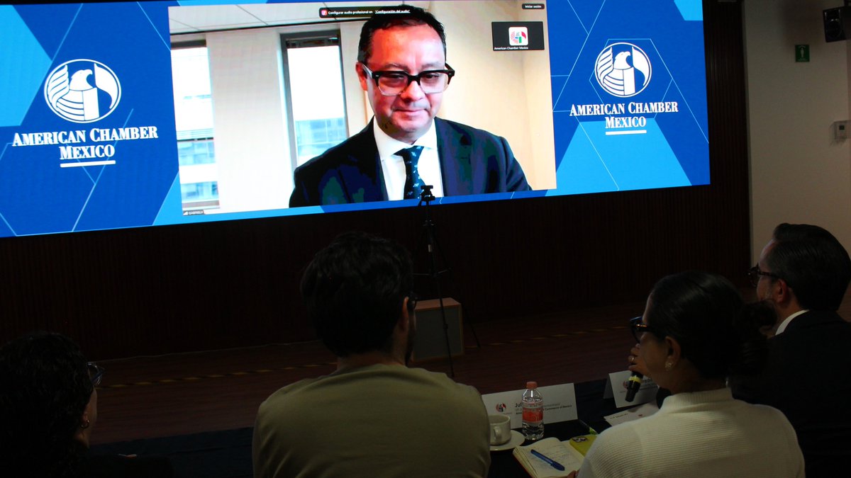 American Chamber/Mexico (@amchammexico) on Twitter photo ¿Cómo se financia un futuro más sostenible para América Latina? 📍♻
Reunimos a nuestros #ComitésAmCham de Sustentabilidad y Responsabilidad Social con el de Servicios Financieros para conocer la estrategia de financiamiento sostenible de <a href="/el_BID/">Banco Interamericano de Desarrollo</a>, de la mano de Gabriel Yorio. ¿Cómo se financia un futuro más sostenible para América Latina? 📍♻
Reunimos a nuestros #ComitésAmCham de Sustentabilidad y Responsabilidad Social con el de Servicios Financieros para conocer la estrategia de financiamiento sostenible de <a href="/el_BID/">Banco Interamericano de Desarrollo</a>, de la mano de Gabriel Yorio.