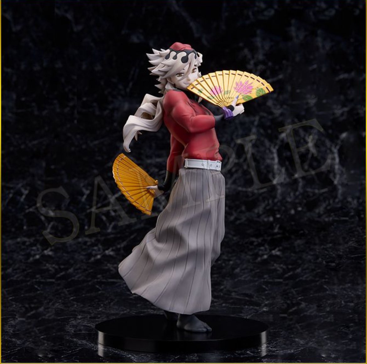 童磨フィギュアは207㍉ ビックアクスタは20㌢超えと サイズも中々良い