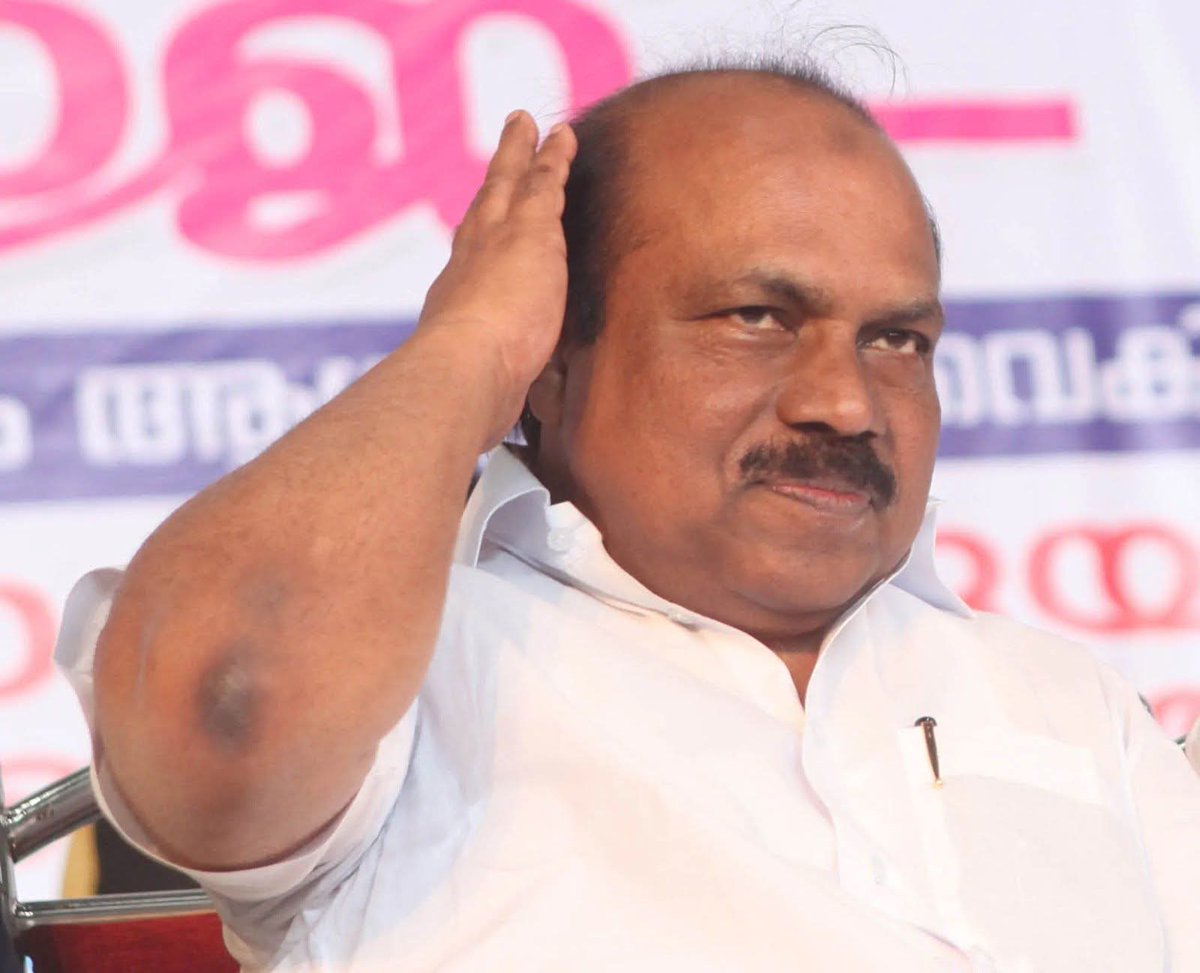 ameenvengoor's tweet photo. 10 ലക്ഷം കൊണ്ട് 1000 സ്‌ക്വയർഫീറ്റിൽ ഒരു വീട് വെക്കാൻ ഊരാളുങ്കലിന് പറ്റില്ലേ?

ഓ പറ്റും ഒന്നല്ല, 2 വീട് വെക്കാം.
പക്ഷേ ഊരാളുങ്കലിന്റ തലപ്പത്ത് രമേശൻ പാലേരിക്ക് പകരം ഇബ്രാഹിംകുഞ് വരണം.

കമ്പിക്ക് പകരം ശീമക്കൊന്ന വെച്ച് സിമന്റില്ലാതെ 
വാർക്കുന്ന ടെക്നോളജിയൊക്കെ പുള്ളിക്കേ അറിയൂ 💚 https://t.co/3gjHaUi6GF