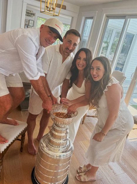 BR_OpenIce's tweet photo. In 2011, Brad Marchand ate Cinnamon Toast Crunch out of the Stanley Cup. So 14 years later, he had to eat Cinnamon Toast Crunch out of the Stanley Cup again 😋

(h/t @babybergy37) https://t.co/WsGOcQ1Bvm