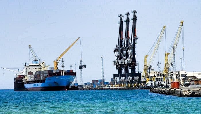 berhanetesfaz1's tweet photo. #Eritreans, happy news.
Our work in all professions and knowledge distances will begin. It will require our honesty and create a relationship with our country, the minister's office visits and finds out the country's plan and in that we #4Front want our cooperation begins now. https://t.co/91xYFXjDLL