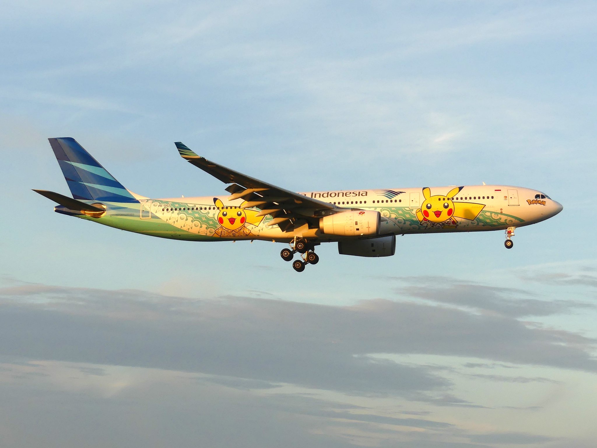 デカいです。AirbusA-330-223エアクラフトインド航空 Amazon.co.jp: デカいですAirbusA-330-223 エアクラフト インド