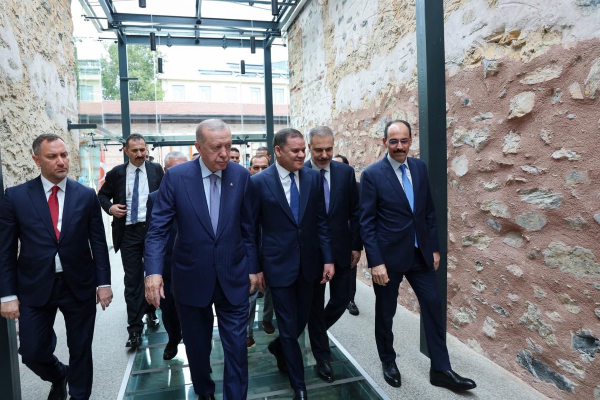 #BREAKING
Libyan PM Abdul-Hamid Dbaiba meets Turkish President Recep Tayyip Erdoğan &amp; Italian Prime Minister Giorgia Meloni in Istanbul