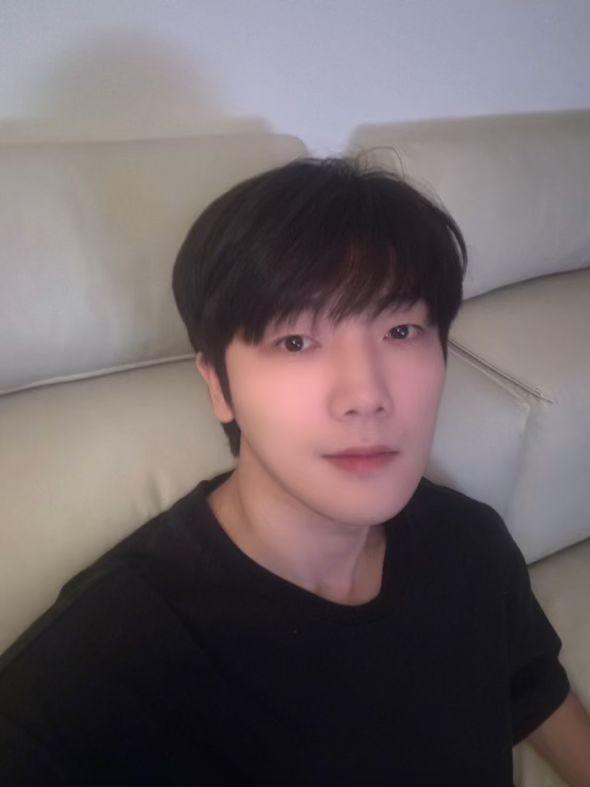 seomochiS2's tweet photo. 청순보이야...😳 https://t.co/16FcjAK6ds