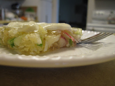 WDellinger3's tweet image. How about a new twist on an old salad for a refreshing change? Jellied Cabbage Salad has a sweet tanginess that pairs well with grilled meats. This version is made with stevia for those who are looking for sugar alternatives.

goodfoodandhealth.blogspot.com/2011/04/jellie…
