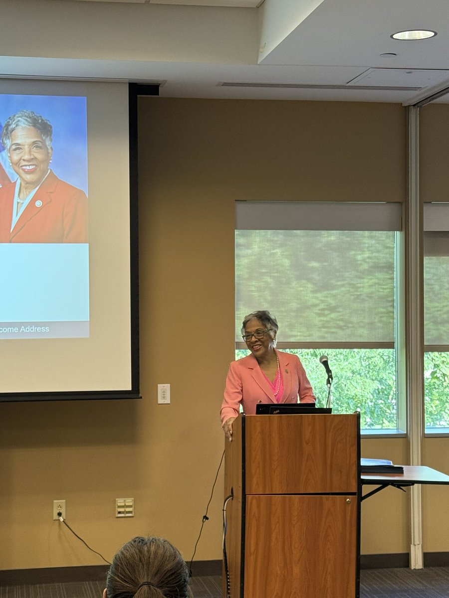 We were honored to have <a href="/RepBeatty/">Rep. Joyce Beatty</a> kick off the graduation ceremony for the OBL’s Summer Banking Institute! 

With her signature humor and heart, she reminded our students: “Don’t limit yourself. Think through what you really want to do and set your sights high.”