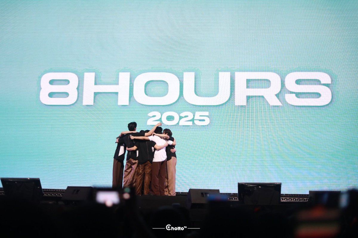 บ้านท่านทูต อย่างน้อยก็มีชื่อเรื่องค่ะ😁