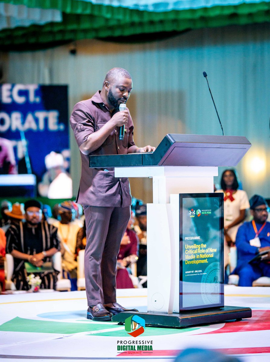 Office of the SA on Social Media to PBAT🇳🇬 (@dolusegun16) on Twitter photo Hon. <a href="/DOlusegun/">Daddy D.O🇳🇬</a>, Special Assistant to President Bola Ahmed Tinubu and convener of #DigiMediaSummit2025, kicks off the summit with his welcome address. Hon. <a href="/DOlusegun/">Daddy D.O🇳🇬</a>, Special Assistant to President Bola Ahmed Tinubu and convener of #DigiMediaSummit2025, kicks off the summit with his welcome address.