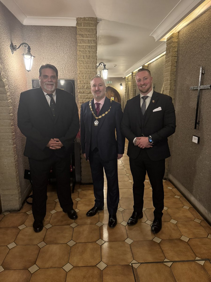 NAFDPresident's tweet image. So appreciative of Joe Rowlands and Mark Spooners time yesterday, talking me through their 150+ year old business, from At Need, to Repatriations, Exhumations and Funeral Service supplies - what a set up! @rowlandbrothers @RowlandBrosInt @RBfunerals