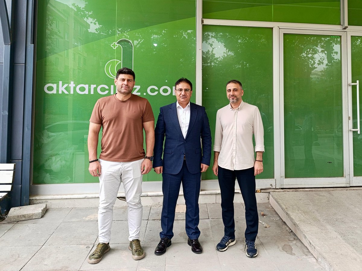 T.C. Sancaktepe Kaymakamlığı (@tc_sancaktepe) on Twitter photo 🔷️ Kaymakamımız <a href="/naifyavuz/">Naif Yavuz</a>, işletme ziyaretleri kapsamında İlçemizde faaliyet gösteren “Aktarcınız” adlı firmayı ziyaret etti.
📌 Ziyarette firma sahipleri Azmi Yaşar ve Mahmut Tomo’dan yürütülen faaliyetler hakkında bilgi alan Kaymakam Naif Yavuz, yerel esnafın ekonomiye 🔷️ Kaymakamımız <a href="/naifyavuz/">Naif Yavuz</a>, işletme ziyaretleri kapsamında İlçemizde faaliyet gösteren “Aktarcınız” adlı firmayı ziyaret etti.
📌 Ziyarette firma sahipleri Azmi Yaşar ve Mahmut Tomo’dan yürütülen faaliyetler hakkında bilgi alan Kaymakam Naif Yavuz, yerel esnafın ekonomiye