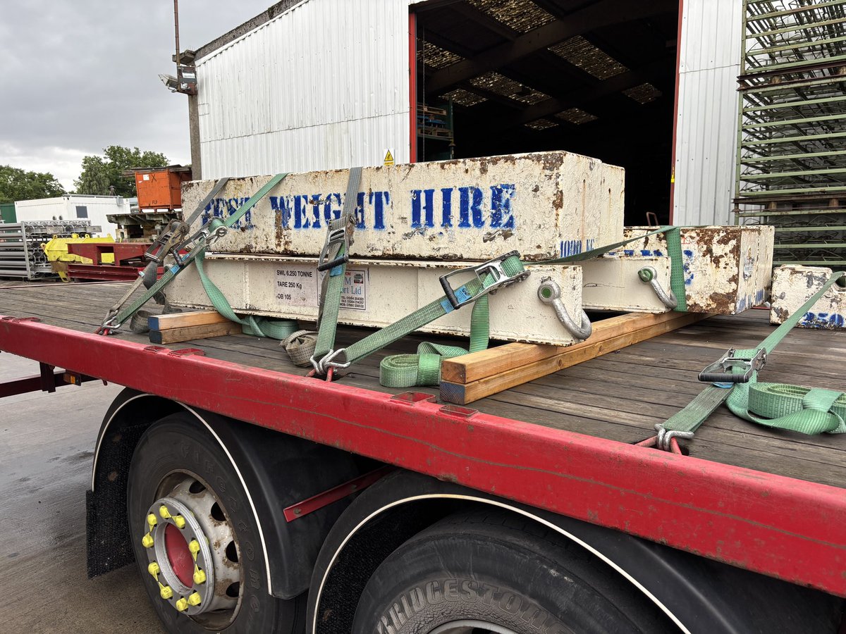 TestWeights's tweet image. Because of our ever increasing workload for overhead #crane testing, we have purchased three new 15t capacity  #TestWeights lifting cradles and slings.

Next week a new 62.5 ton cradle will also be available to go out on hire.
M &amp;amp; M test Weights called us today.
01384 254330.