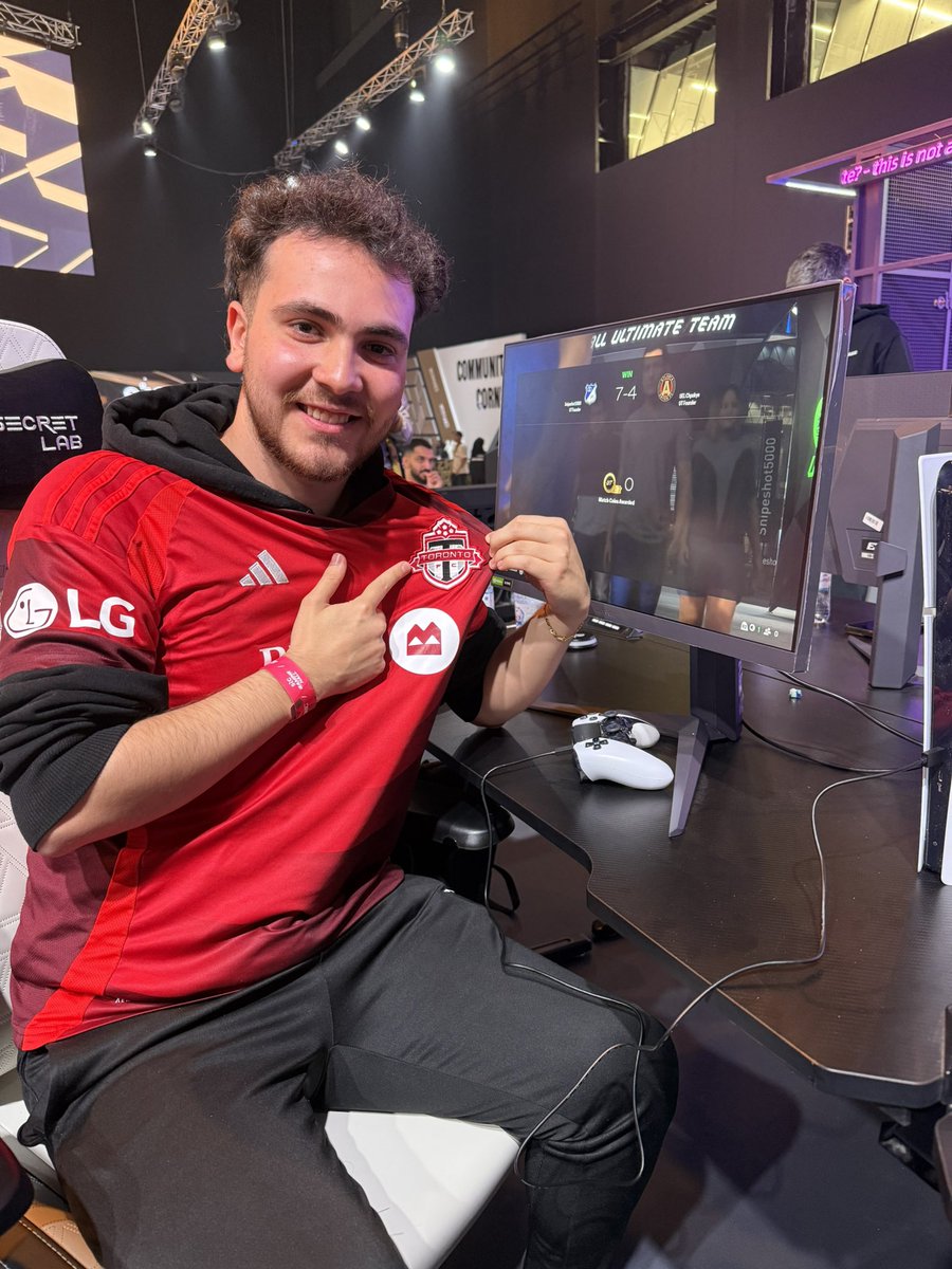 Juan Buitrago (@snipeshot5000) on Twitter photo Qualified top 128 in the winners bracket🔥
✅+$2000
Hope to keep the form for a play-in spot tomorrow💪
Coach <a href="/blackapple7575/">blackapple7575</a> 🐐 Qualified top 128 in the winners bracket🔥
✅+$2000
Hope to keep the form for a play-in spot tomorrow💪
Coach <a href="/blackapple7575/">blackapple7575</a> 🐐