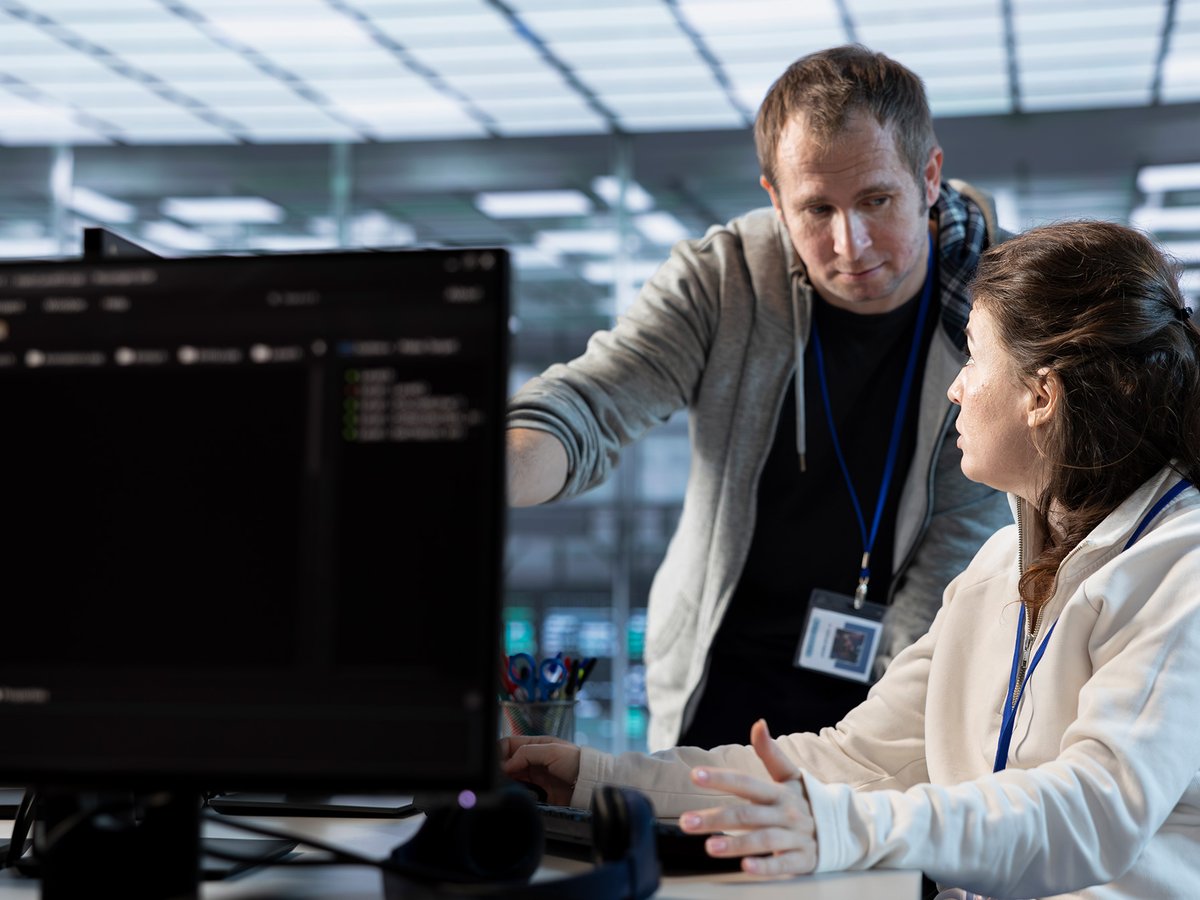 Pythian's tweet image. Troubleshoot Oracle Data Guard more effectively. We explored DGMGRL 19c to simplify management and overcome common network challenges. hubs.ly/Q03zZ0970 

#Oracle #DataGuard #DGMGRL #DatabaseManagement #LoveYourData