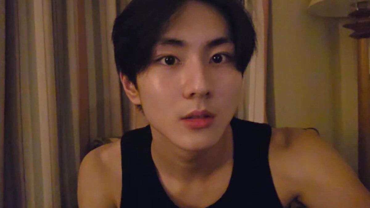 mycatisarockstr's tweet image. 