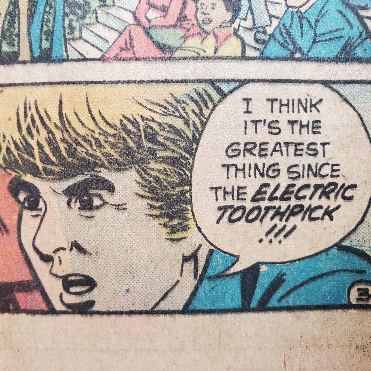 Reviews are in for the Vampire of Mine single. Sink your teeth into a copy on vinyl or digital 😎
thestripedbananas.bandcamp.com/album/vampire-…
#vinyl #indie #grunge #psychedelic #bandcampfriday