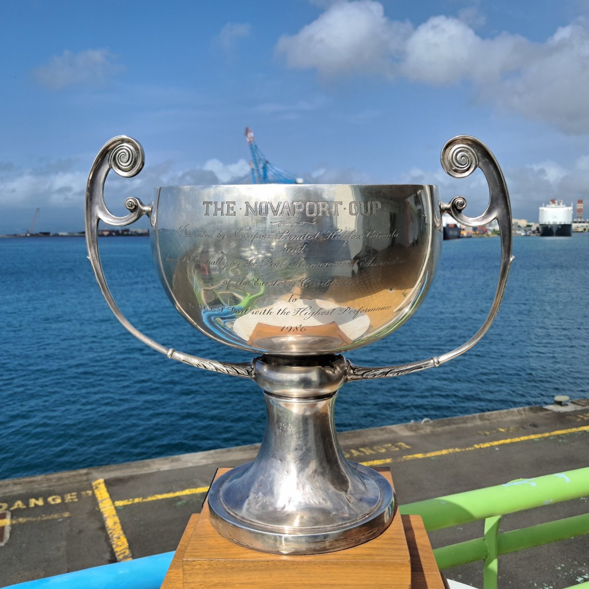 Port de Guadeloupe (@portguadeloupe) on Twitter photo 🔵 Le GPMG se hisse au 6ᵉ rang mondial des ports les plus fiables (Sea-Intelligence) et décroche la Novaport Cup 2025 🏆 Une double reconnaissance pour la performance portuaire de la Guadeloupe !
#GPMG #Guadeloupe #SeaIntelligence #NovaportCup 🔵 Le GPMG se hisse au 6ᵉ rang mondial des ports les plus fiables (Sea-Intelligence) et décroche la Novaport Cup 2025 🏆 Une double reconnaissance pour la performance portuaire de la Guadeloupe !
#GPMG #Guadeloupe #SeaIntelligence #NovaportCup