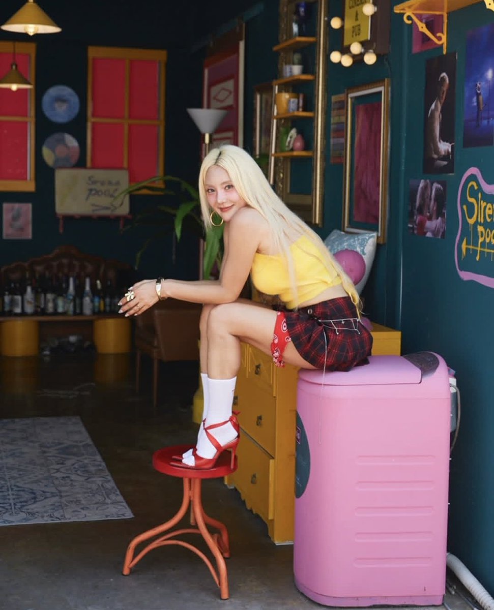 bbhbushra1030's tweet photo. BADA (바다) new summer single!
◦•●❤♡ 𝙇𝙤𝙫𝙚 𝙒𝙖𝙫𝙚 ♡❤●•◦
🗓️ 2025.08.05
⏳ 6:00PM KST

(Teaser images) https://t.co/UaxTDfnuIg