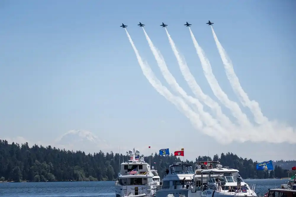 SEAFAIR 2025 is here 🎊😎🌞 Come for the food, fun and flyovers. Check us out Aug. 1-3 &amp; learn how we support local communities &amp; national interests through our diverse missions, from flood risk management to environmental restoration &amp; beyond! #SeaFair2025 #USACE #SeaFairWeekend