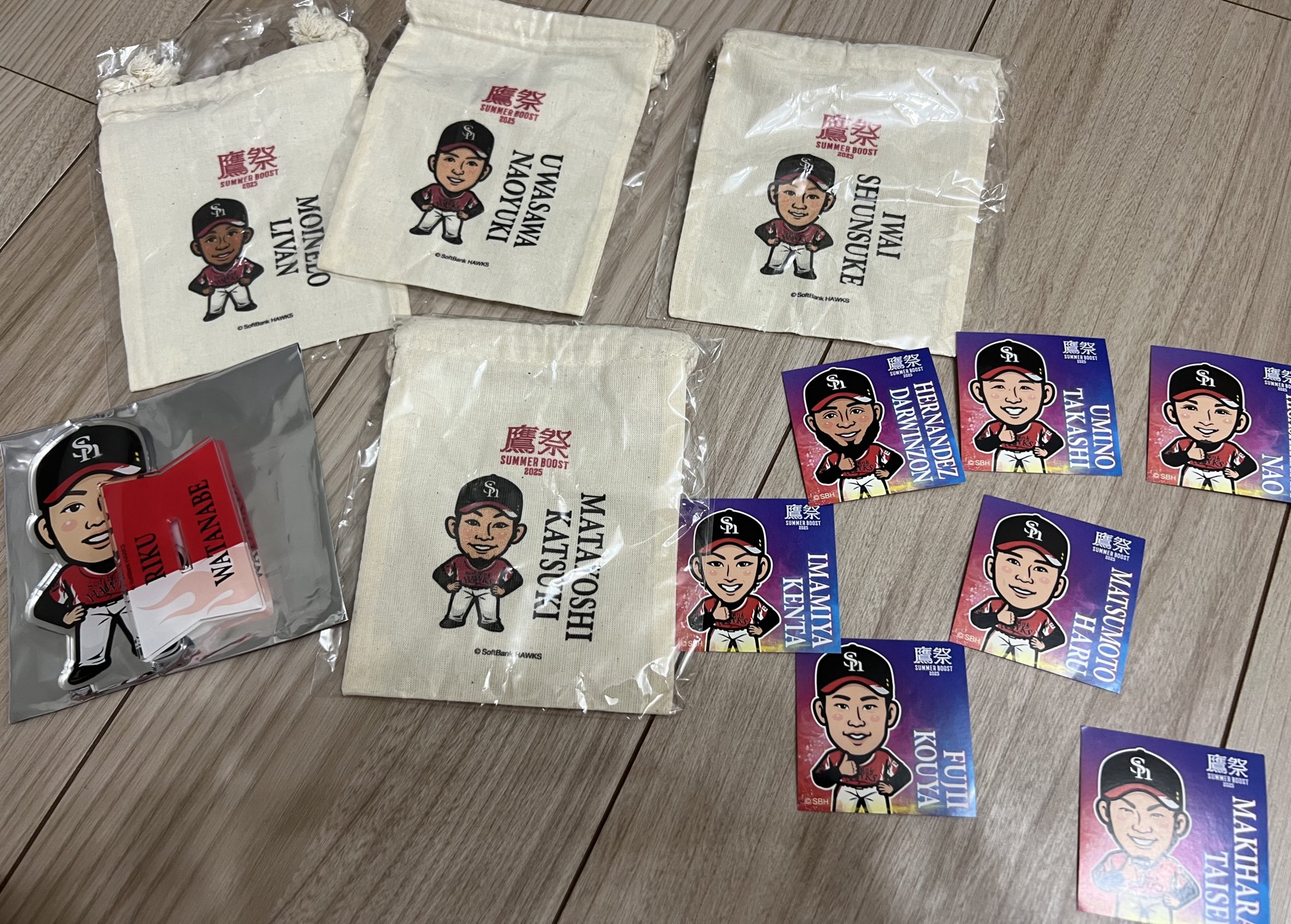 若鷹ガチャ　アクリルバッチ　24種 福岡ソフトバンクホークス 若鷹ガチャ 甲斐拓也 アクリルバッジ