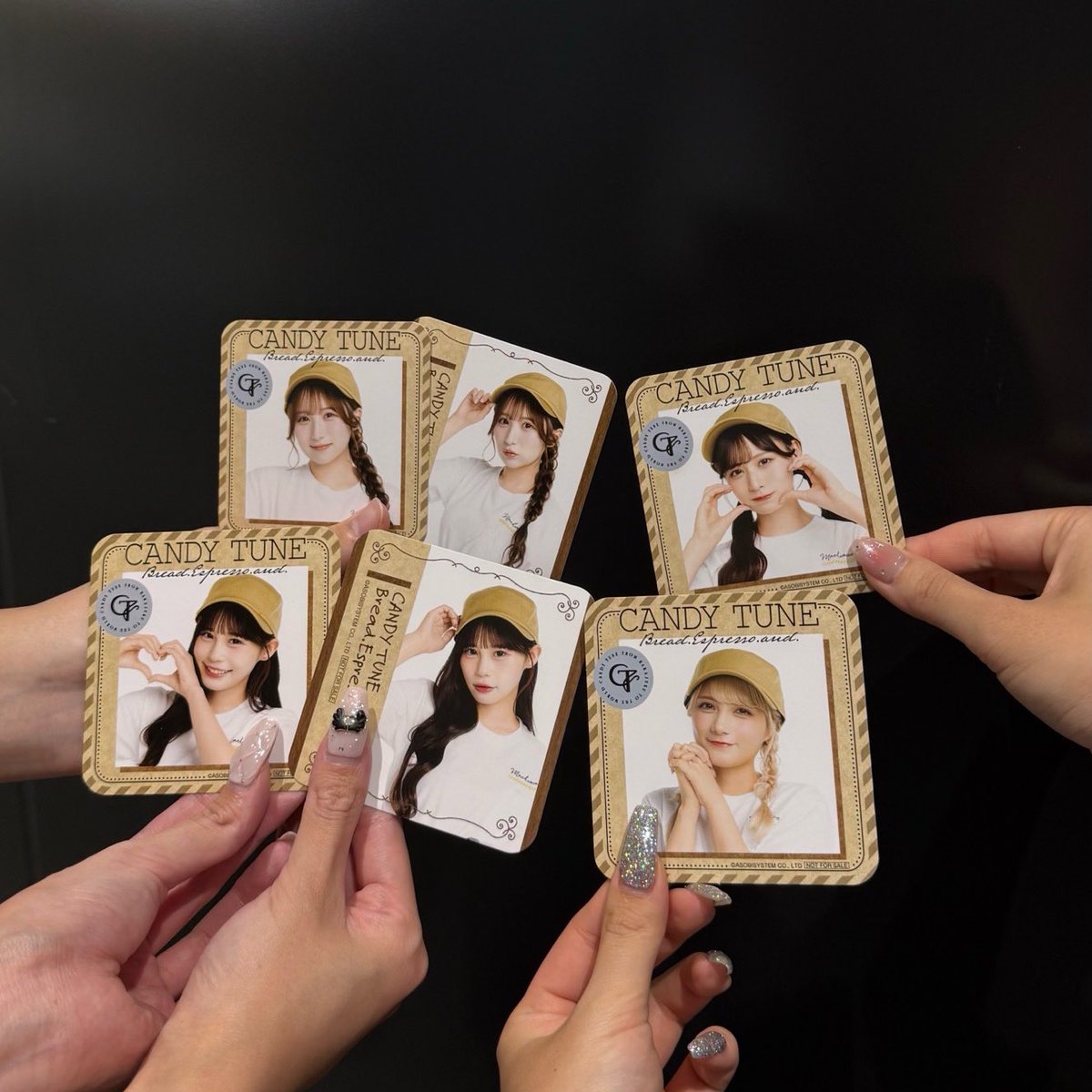 パンとエスプレッソとCANDY TUNEとまちあわせ🍞☕️🍬

いつもの4人でコラボカフェたのしすぎた🫶🏻
琴未プロデュースのクレープもドリンクもわたしが好きなものいっぱいでおいしかった〜🍓🫐🍵🌿

#立花琴未  #ことみん家 #きゃんちゅー  #パンとエスプレッソとまちあわせ