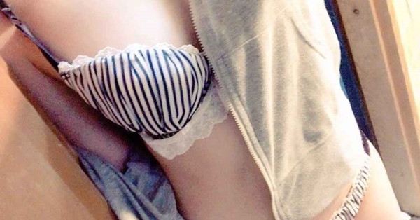 DeborahRod72615's tweet photo. お風呂入っていろいろ準備してたらこんな時間になってた 
まだ間に合うかな https://t.co/m3203KemiW